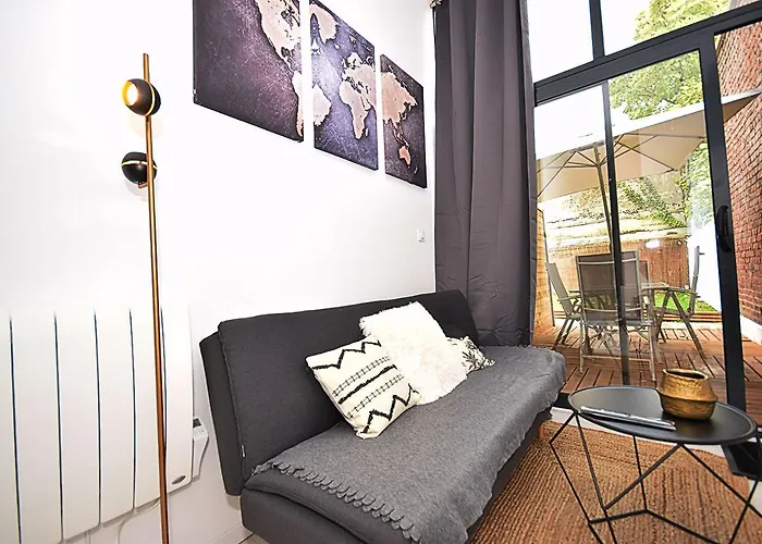 HYPER CENTRE VALENCIENNES - WIFI - TERRASSE - TRAMWAY - leRelaisdOdile2